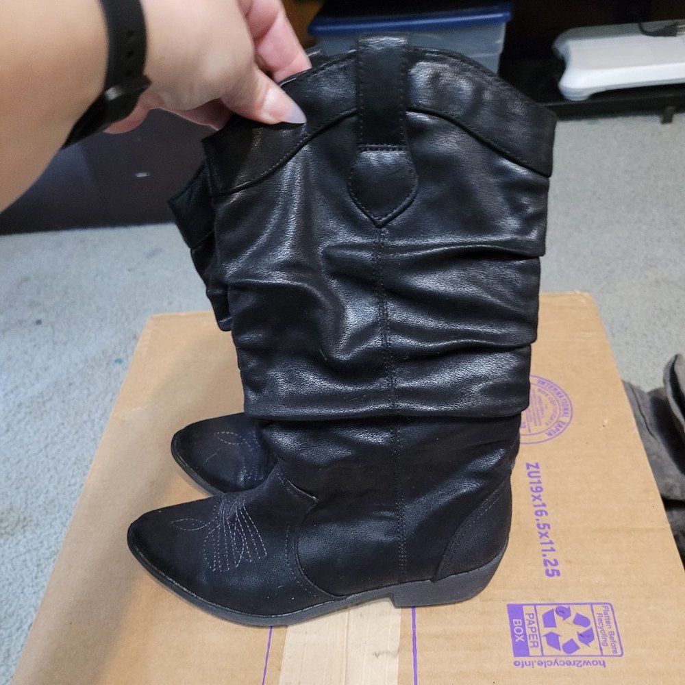 Black cowgirl boots Size 6 - Picture 4 of 6